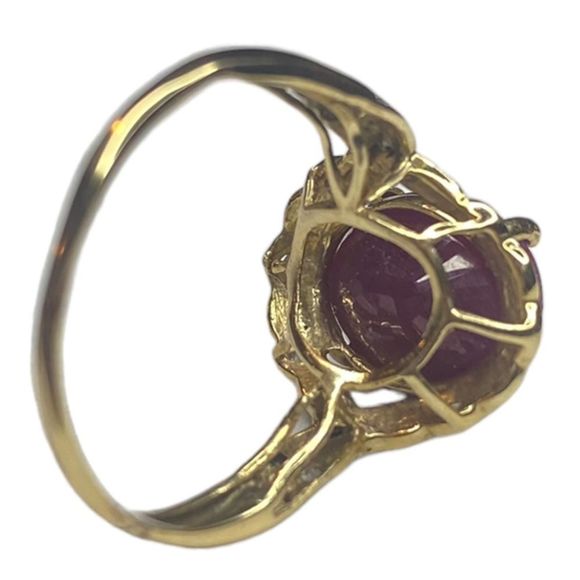 Red Ruby 10K Yellow Gold Ring Sz 5.5 - Picture 5 of 10